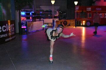 Les soirées à thèmes du Roller Dance près de Montpellier Les soirées à thèmes du Roller Dance près de Montpellier
